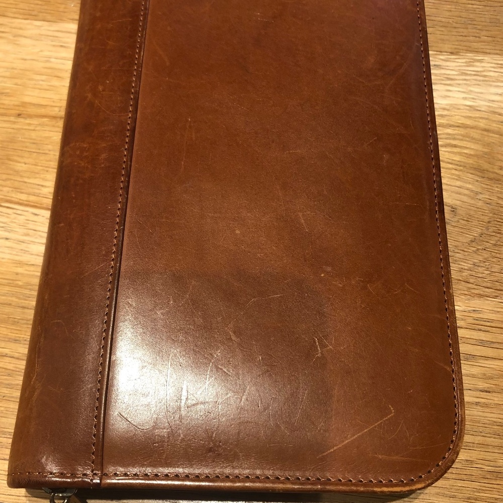 Vintage Coach ziparound agenda/planner